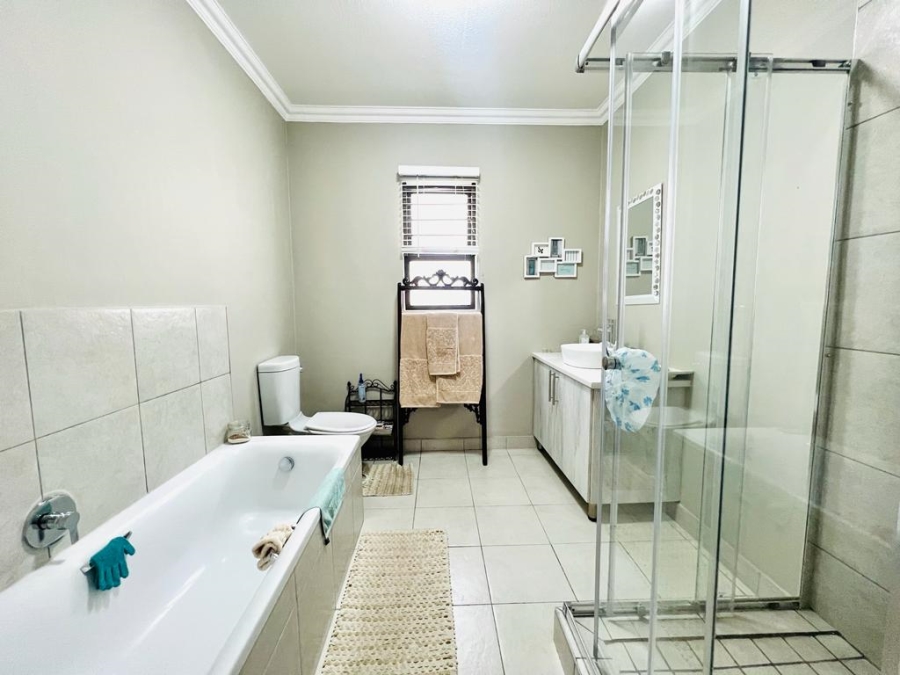 2 Bedroom Property for Sale in Fichardt Park Free State